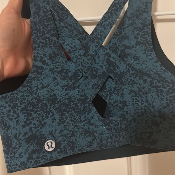 Lululemon energy bra 32DD - Picture 5 of 5